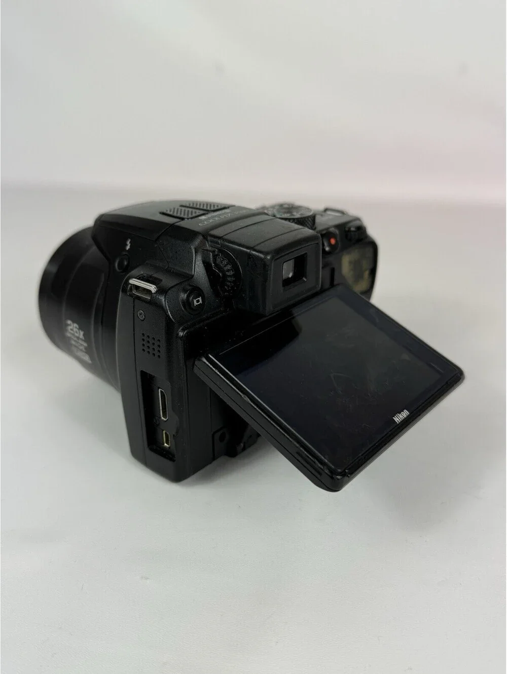 Nikon small black